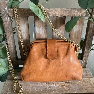 BARGANZA MINIMALIST RETRO LEATHER GOLD CHAIN CROSSBODY BAG/POUCH